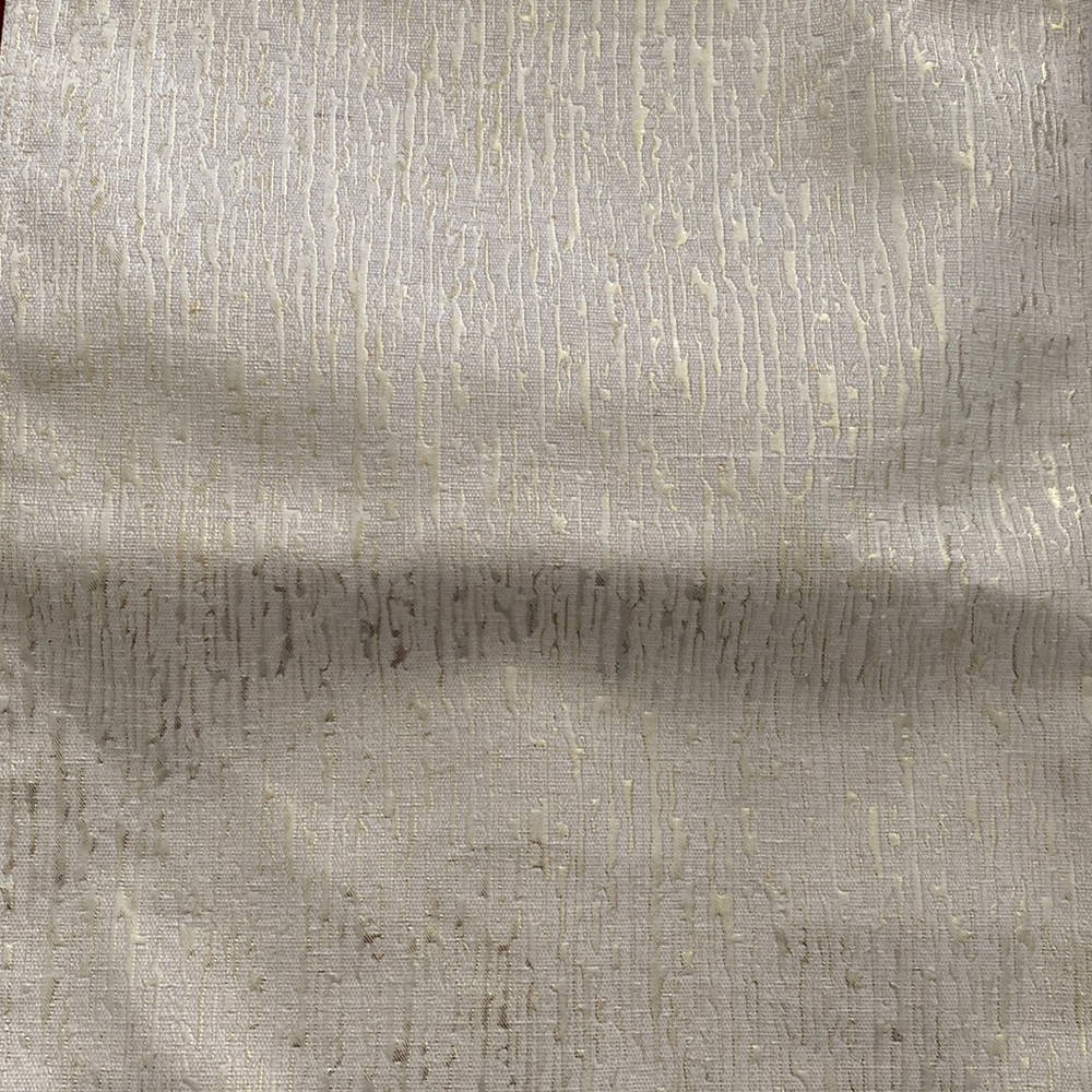 Table runner - cream & gold tinsle with tassels